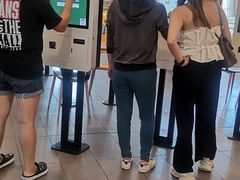 -麦当劳(石坝服务区店)