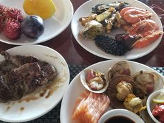 -荣誉国际酒店-云顶旋转餐厅