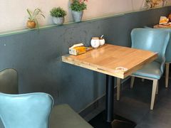 卡座-红小满休闲餐厅(十全街店)