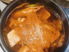 -草家酱蟹炭火烤肉店(珲春南路一店)
