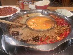 -锅首鲜品火锅(鸳鸯店)