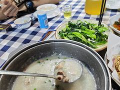 -洞密园美食城·二十二年老店(富华路店)