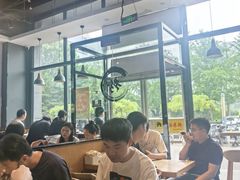 -顶香阁桂林米粉·柳州螺蛳粉(上地店)