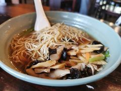 -重元寺香积厨素斋馆