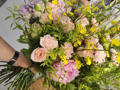 -花草间花行(法华镇路店)