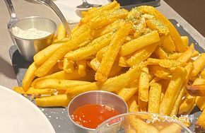 Black Truffle Fries