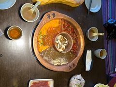 -滇釜火锅·能喝汤的火锅(车公庄店)