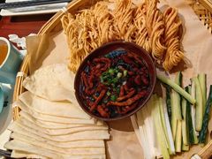 -魏铭鱼头捞饭(晋阳路店)