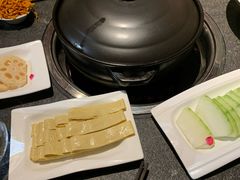 -大匠工房古船木艺术餐厅·猪肚鸡专门店(长白仙岛店)