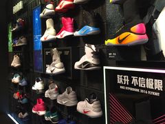 -NIKE武汉品牌体验店
