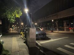 -吴山路夜市