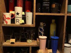 零售区-星巴克臻选(广州沙面店)