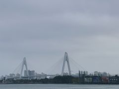 -万绿园