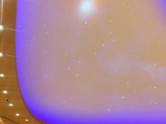 -新华文创·光的空间