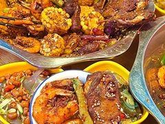 -嘎嘎鸭下巴·爆辣干锅(明教寺店)