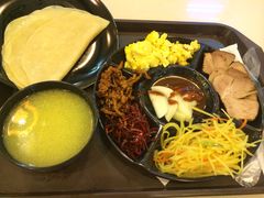 -远大美食广场(远大购物中心店)