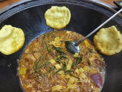 -曹丞相·地锅鸡·地锅鱼(武林店)