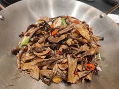 -呷湘厨·鱼汤捞饭·剁椒鱼头·辣椒炒肉(国家会展中心店)