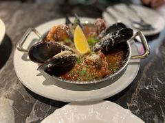 -LESCEDARS Brasserie Bistro香柏树