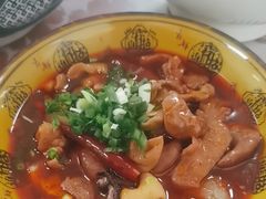 -曾氏肥肠馆(凯瑞雅居店)