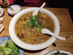 -關東雪东北菜(中庚漫游城店)