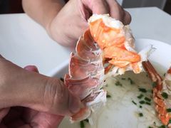 -鑫悦楼煎蟹·16年海鲜大排档