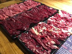 吊龙-牛村来人潮汕牛肉火锅(西单店)