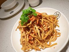 -江渔儿酸菜鱼(映月湖环宇城店)