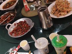 -叶派龙虾•招牌香辣蟹·海鲜(中海国际店)