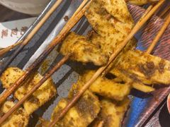 -一品江湖烧烤餐厅