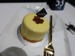 伯爵的杏园-UNI UNI(环亚凯瑟琳店)