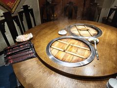 -万里闯关东铁锅炖菜馆(高新旗舰店)