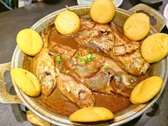 鱼锅饼子-五谷丰登农家院·地道胶东菜·海鲜烧烤(威海店)