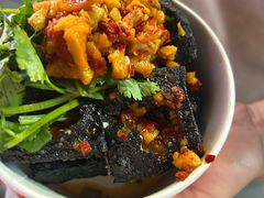 -黑色经典臭豆腐·湖南特产(坡子街店)