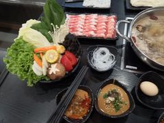 -呷哺呷哺(哈尔滨红博购物广场店)