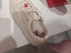 -百年港湾奥特莱斯(香炉礁店)