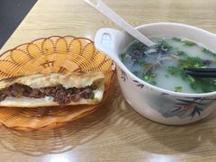 -金诚张妈妈羊汤·驴肉火烧(旧宫佳和园店)