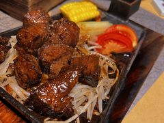 -穹六人间 people 6(岳阳路店)
