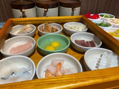 -良米山·云南野生菌过桥米线(上海首店)