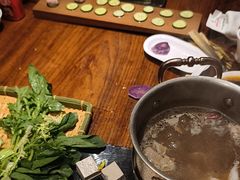 -慢丽江·云南野生菌土鸡锅(付家庄店)