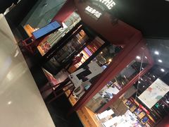 -西西弗书店&矢量咖啡(凯德晶萃广场店)