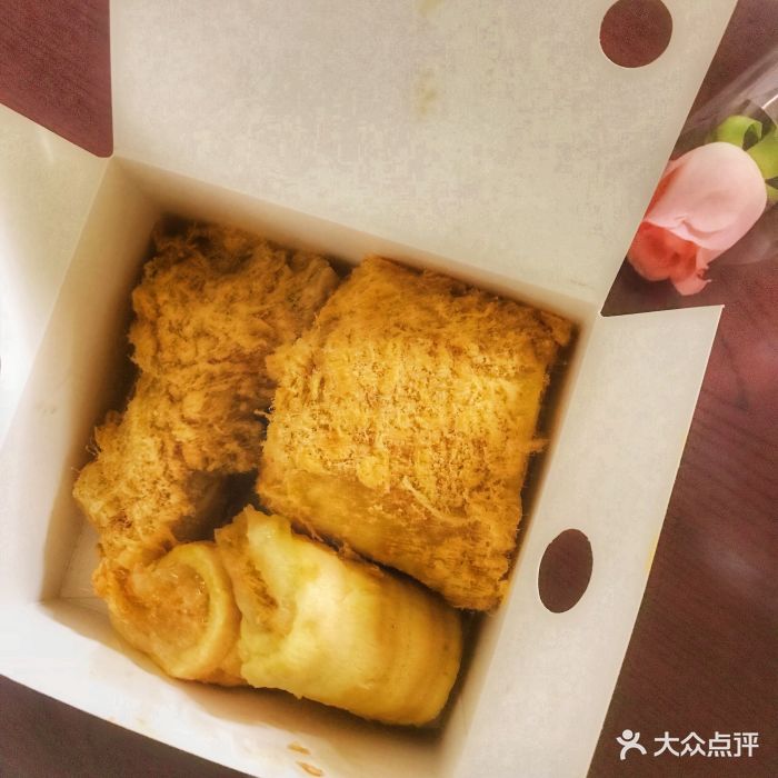 杨记宫廷桃酥王总店沙拉肉松卷图片 - 第74张