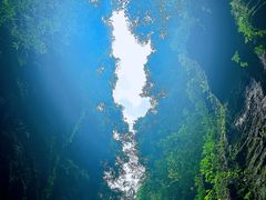 -蝶舞清江·恩施地心谷景区