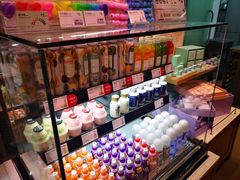 零售区-巴黎贝甜(宜山路店)