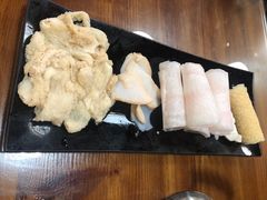 鮰鱼片-丽江庭院·云南野生菌·海鲜火锅(鼓楼四合院店)