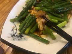 -春天里·老街坊餐厅(港隆广场店)