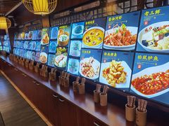 -侬佳蒸菜馆(听潮店)