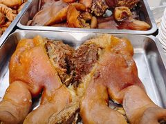 熏猪脸-宝光熏肉鞋底火烧(新街口店)