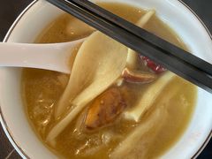-野菌皇海景野生菌火锅(滨海大道店)