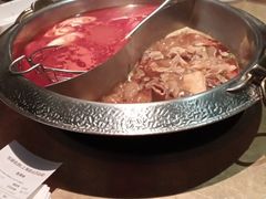-左庭右院鲜牛肉火锅(金山万达店)